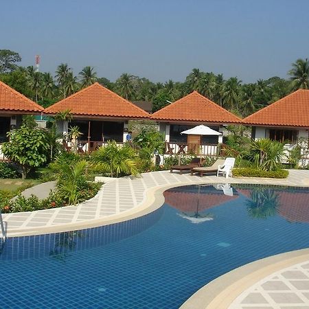 Sailom Resort Bangsaphan Bang Saphan Exterior foto